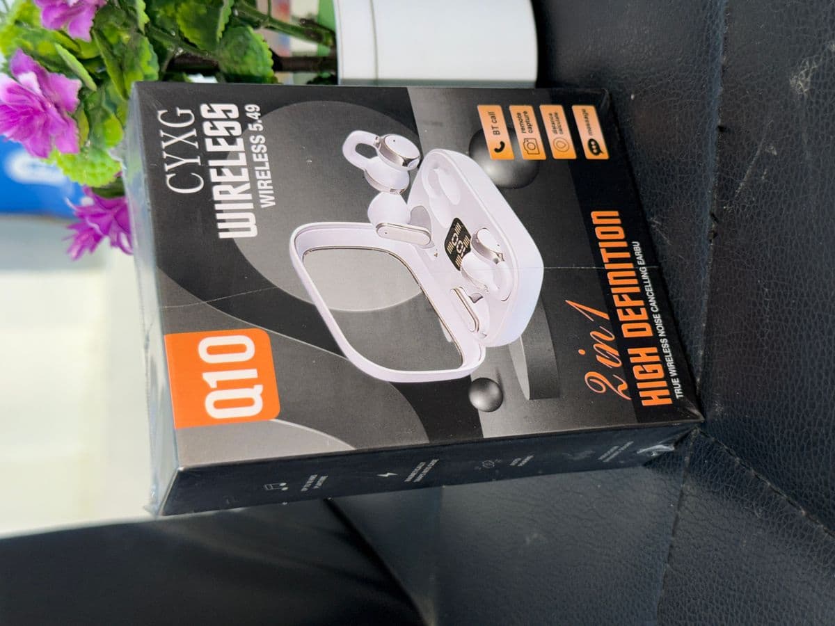 AirPod Q10